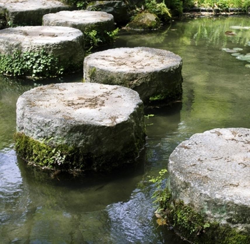 Military Spouses and Family Members Share Their Best Advice About Caring for Service Members and Veterans Living with TBI and PTSD