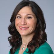 Dawn Neumann headshot